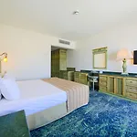 Resort Salmakis &