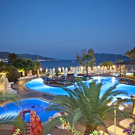 Salmakis & Resort 5*