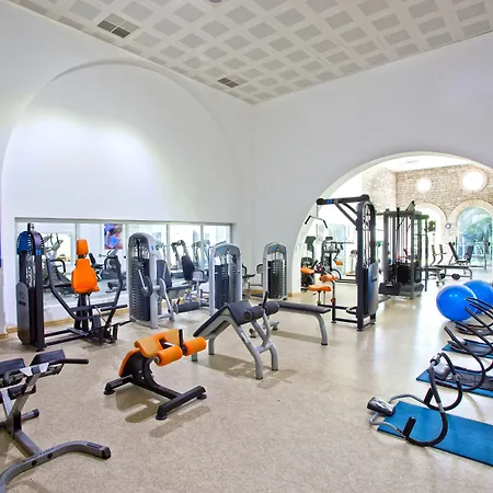 サルマキス リゾート＆スパ