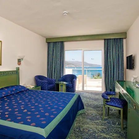 サルマキス リゾート＆スパ リゾート 5*